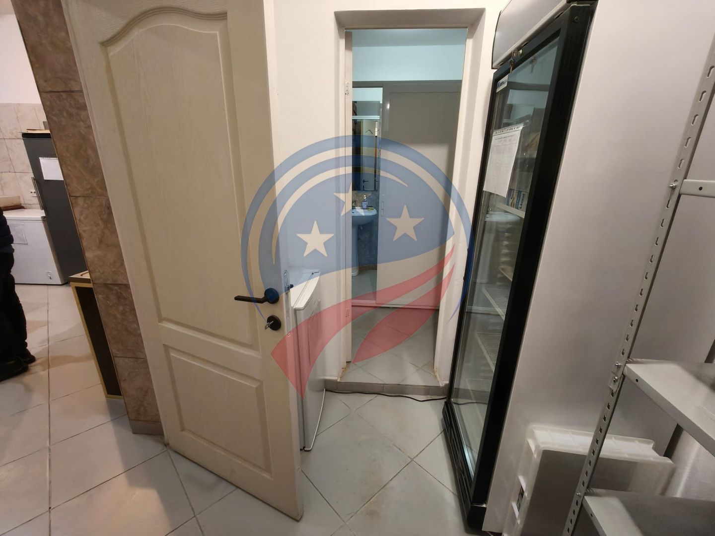 Spațiu comercial de închiriat centru - Poză 3