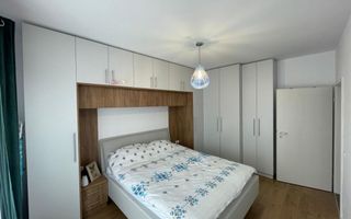Apartament decomandat cu 3 camere, 2 terase de 10 mp, parcare și boxă. - Poză 6