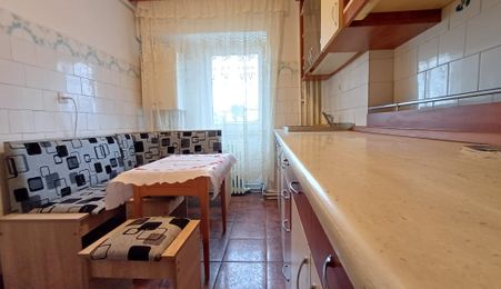 Apartament 3 Camere Decomandat – Blv Independenței- 550 euro