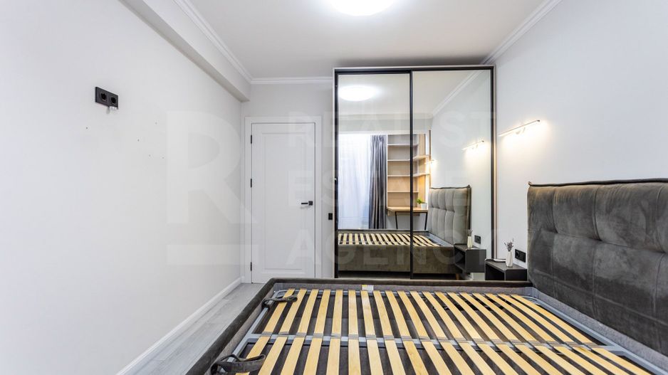 Vânzare , apartament, 3 camere, bd. Mircea cel Bătrân Ciocana - Poză 5