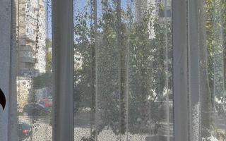 Apartament cu 3 camere de vanzare - Poză 8
