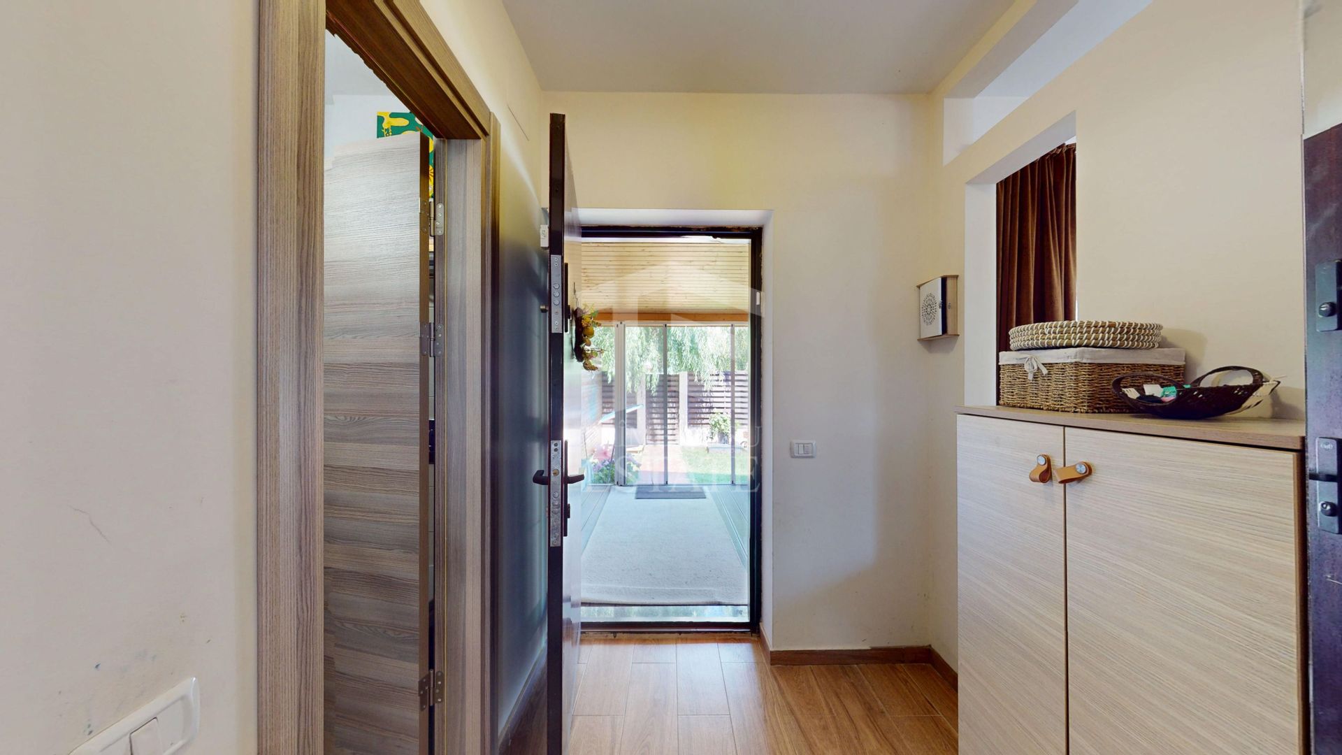 Vila Cernica 4 camere 3 bai,3 terase - Poză 14