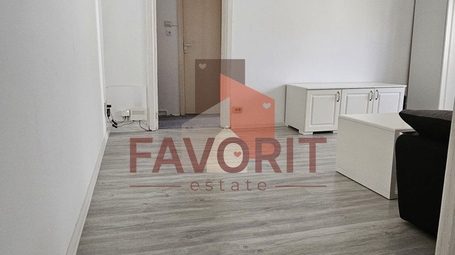 2 camere | centrala proprie | mobilat si utilat | zona excelenta | - Poză 4