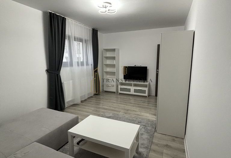 Apartament 2 camere, decomandat - Poză 1