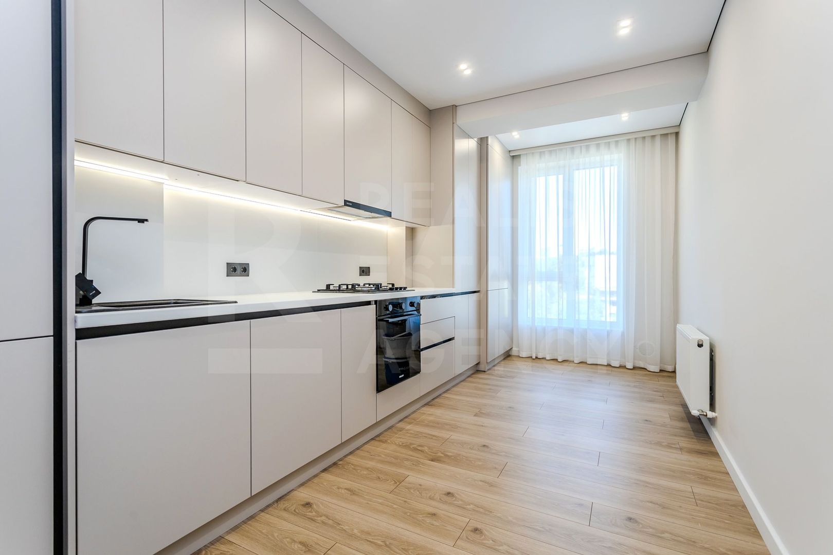 Vânzare, apartament, 3 camere, strada Jubiliară, Botanica - Poză 5
