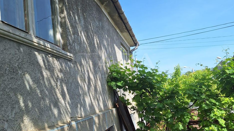 Casă cu 3 camere și teren generos, în Andrei Mureșanu - Poză 9