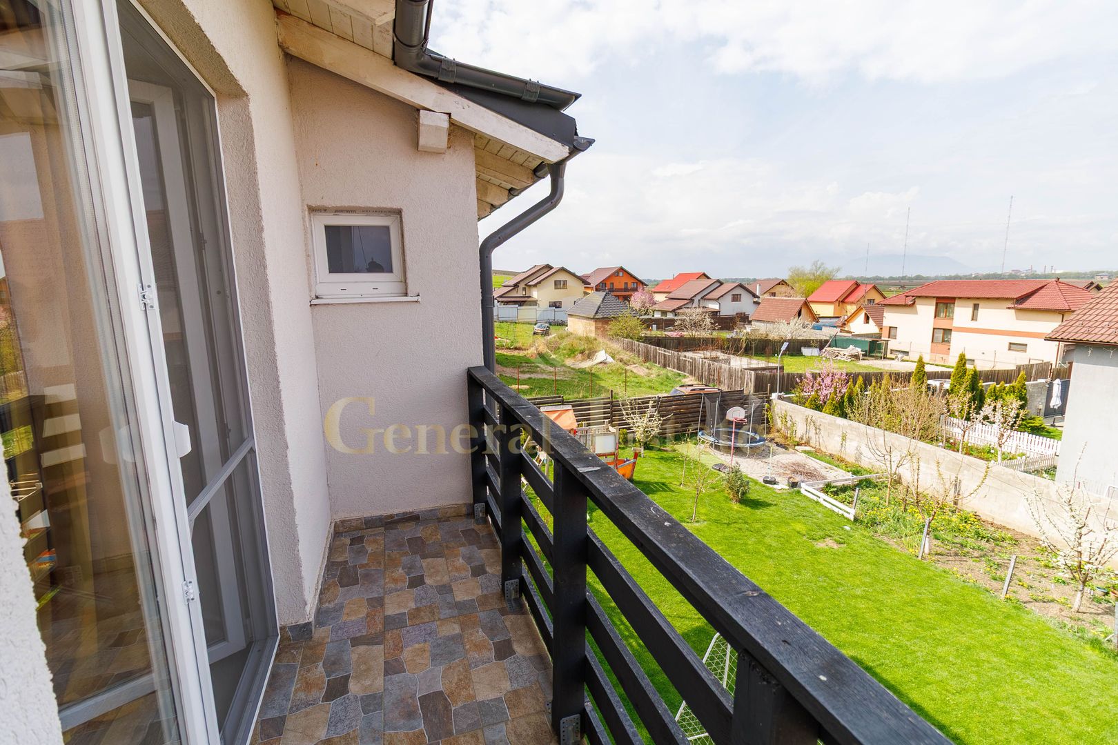 Casă de vânzare în Bod (lângă Brașov) – complet mobilată - Poză 22