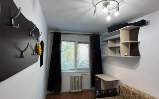 PODU ROS - 3 CAMERE - ETAJUL 2 - MOBILAT SI UTILAT - Poză 4