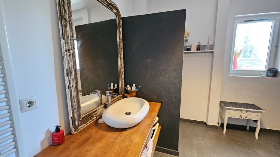 0 % comision, casa individuala 4 camere, 400 mp teren cartier Bulgaria - Poză 8