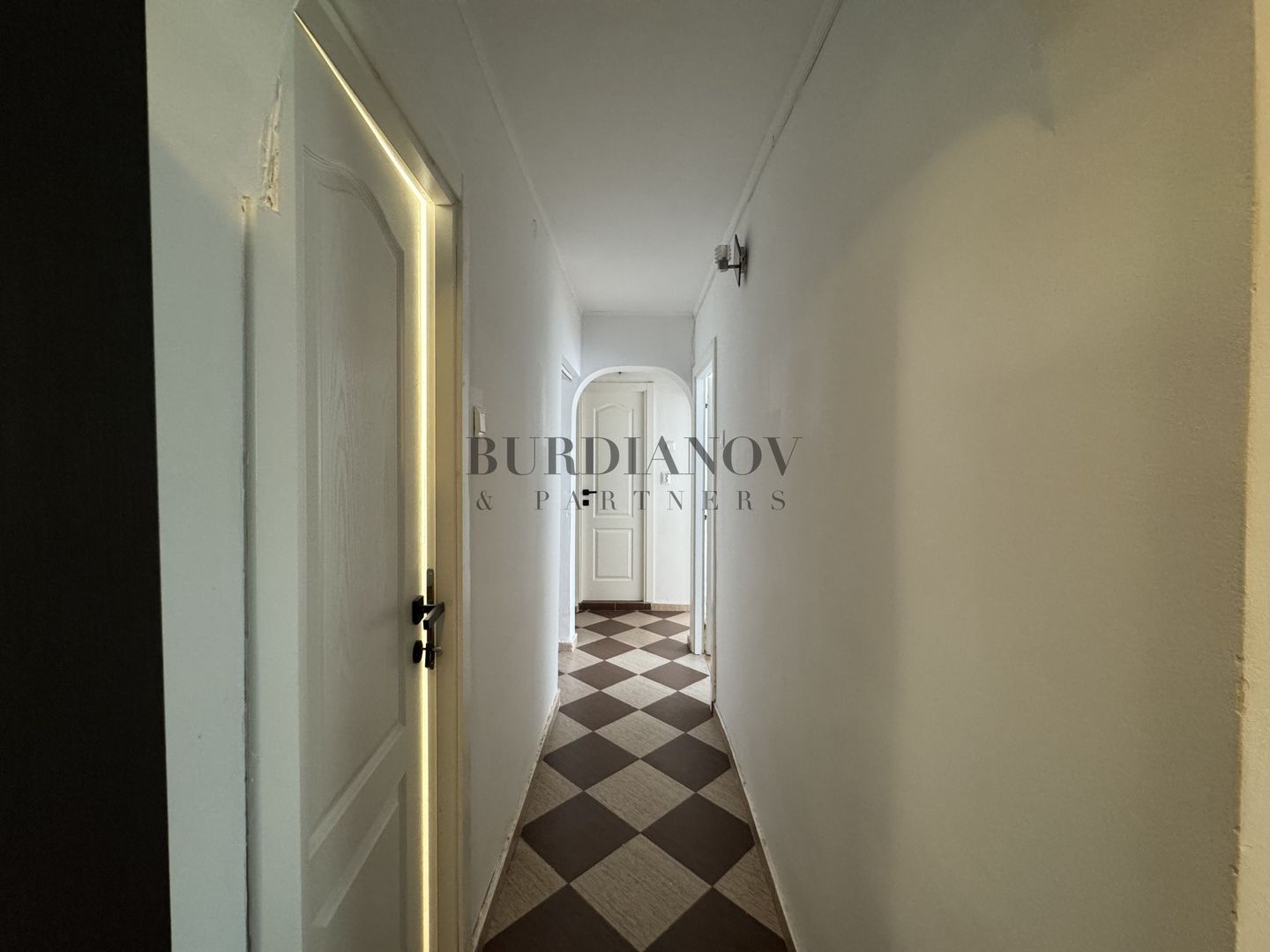 Apartament cu 3 camere de vânzare Titan/1 Decembrie 1918 - Poză 7
