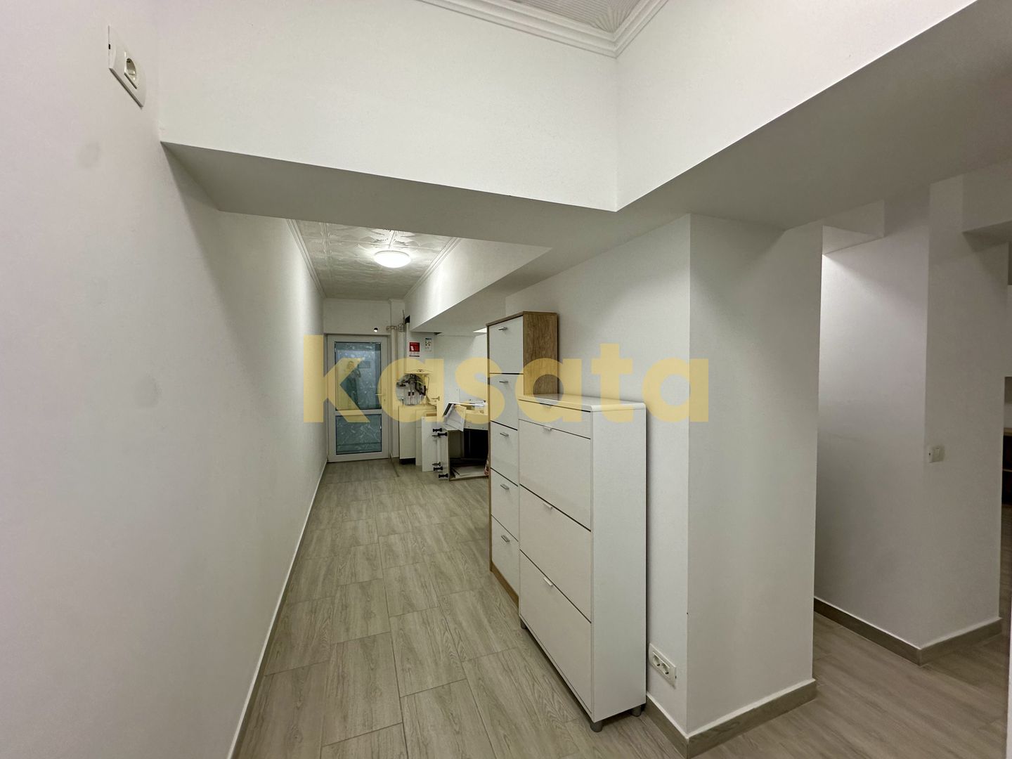 OPORTUNITATE | SPATIU MULTIFUNCTIONAL | 65.7 mp | Demisol - Poză 6