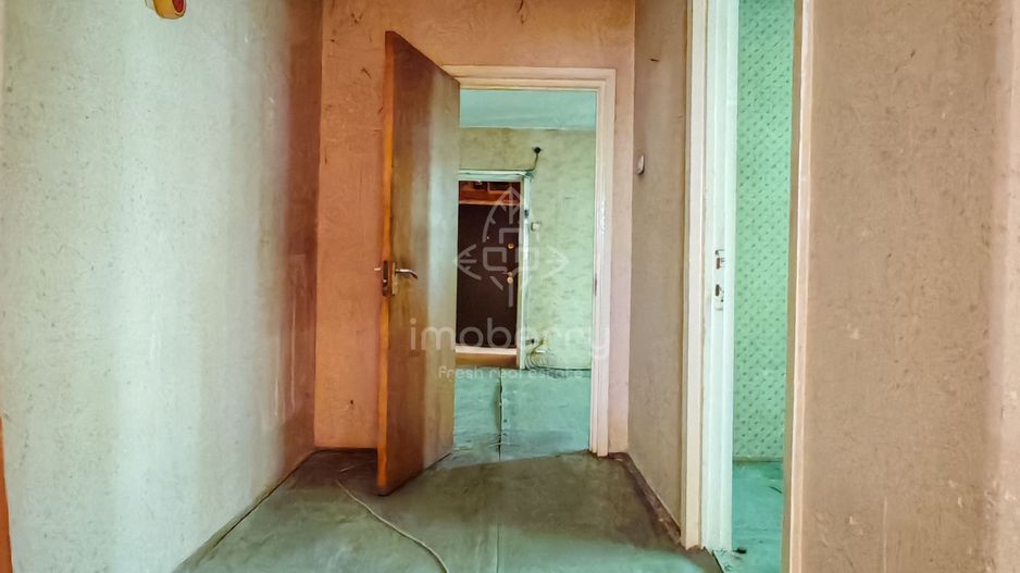 Vanzare apartament 4 camere, de renovat, Gorjului - Poză 9