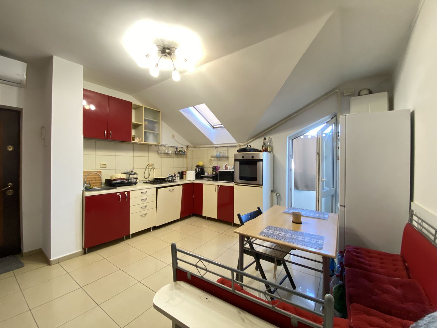 COMISION 0%, Apartament 2 Camere, 71mp, Parcare, Bloc 2008, Sagului - Poză 3