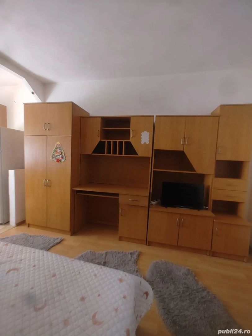Garsoniera de inchiriat - Poză 1