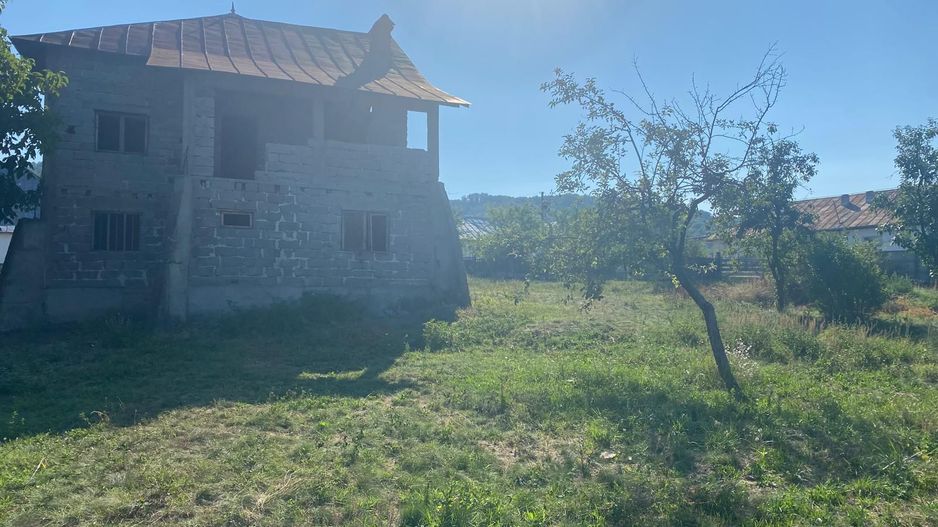 Casă P+1 la roșu, locul tău de refugiu în natura - Suduleni, Izvoare - Poză 14