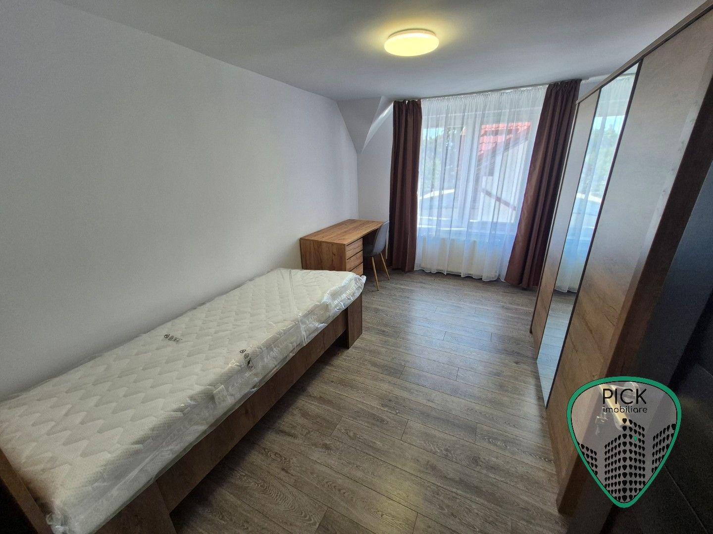 P 4244 - Apartamente de închiriat Zona 7 Noiembrie - Poză 16