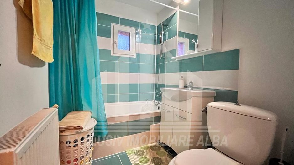 Apartament cu 2 camere decomandate, Industriala - Poză 4