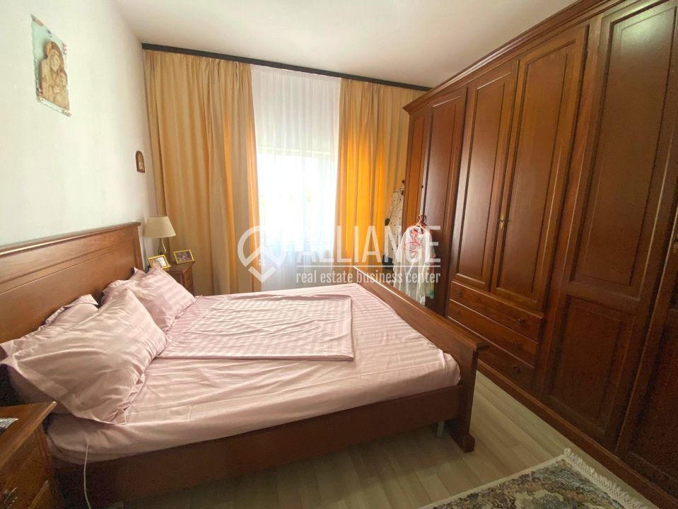 Valu lui Traian(COD 07) - Casă P+M  5 camere zona Penny - Poză 20
