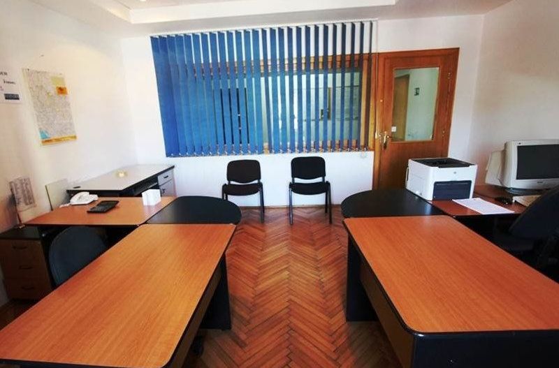 Birouri-diverse suprafete - Poză 2