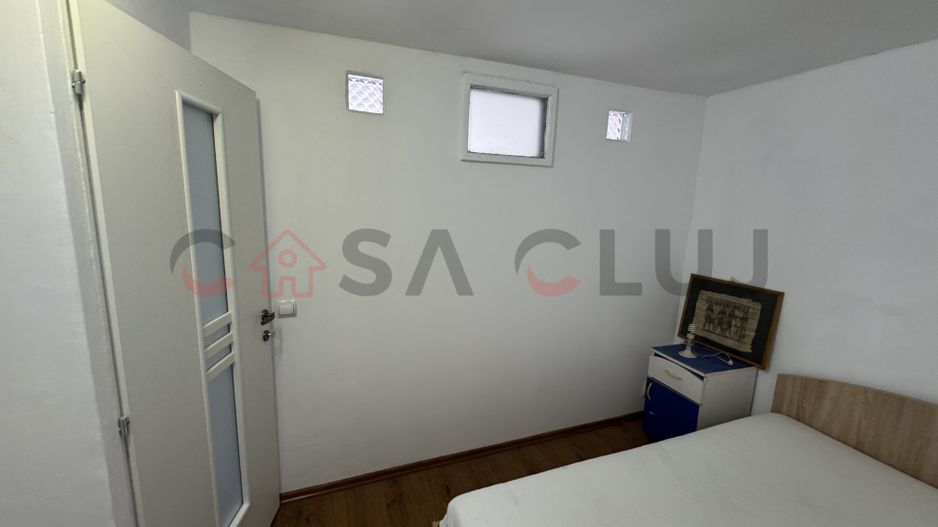 Casă cu curte comună, Zona Sala Sporturilor! - Poză 3