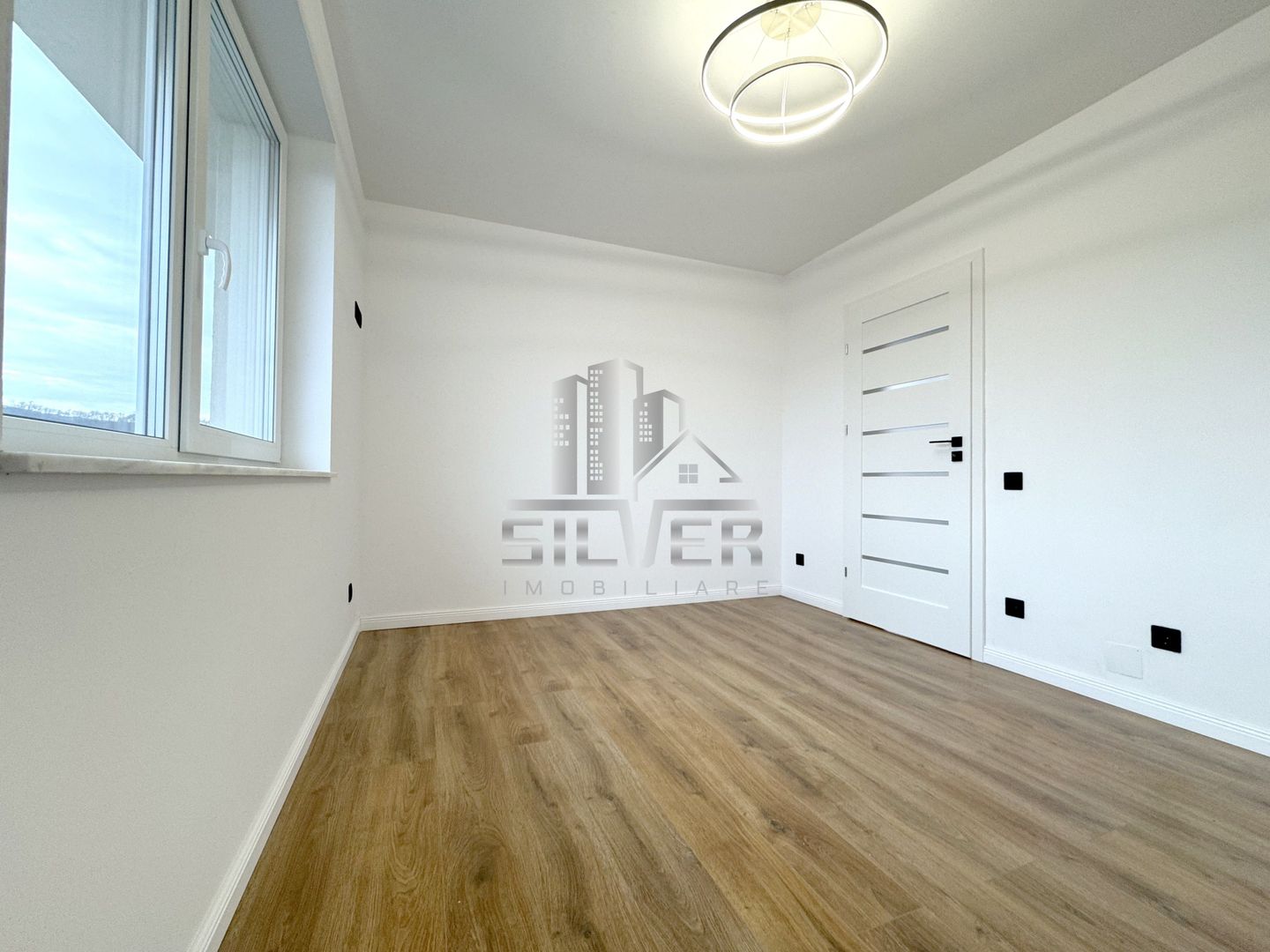 Apartament cu 2 camere/parcare/boxa/Cert.En.Cls.A/zona Cetatii. - Poză 6