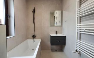 Casa P+1E+M, cu 5 camere, zona Rudului - Poză 16