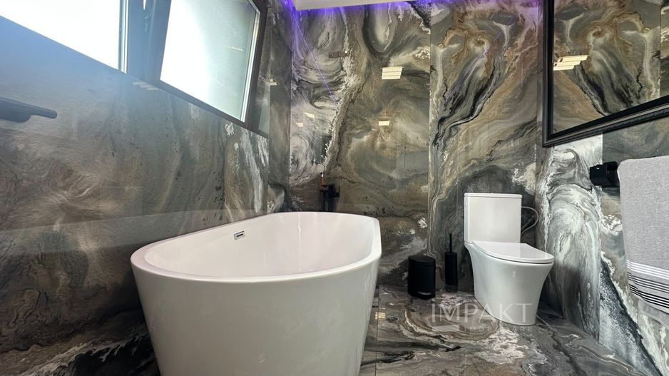 Vila cu piscina spre inchiriere in cartierul Gruia! - Poză 15