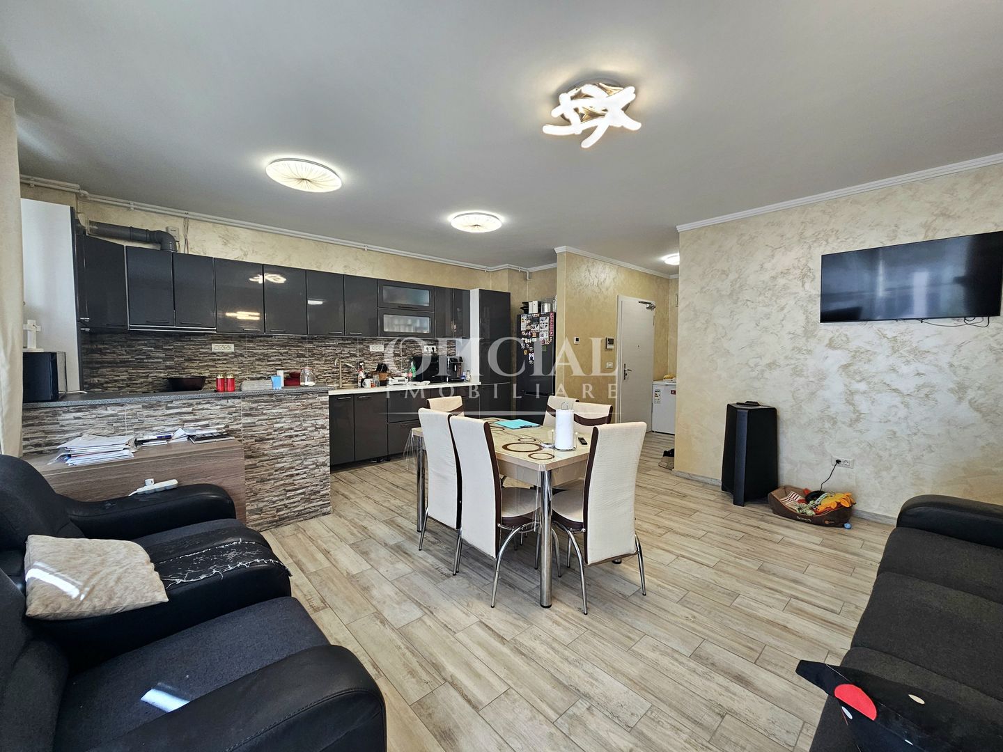 Apartament 4 Camere | 92 mp | Etaj 2 | Garaj | Zona Vivo Columna - Poză 3