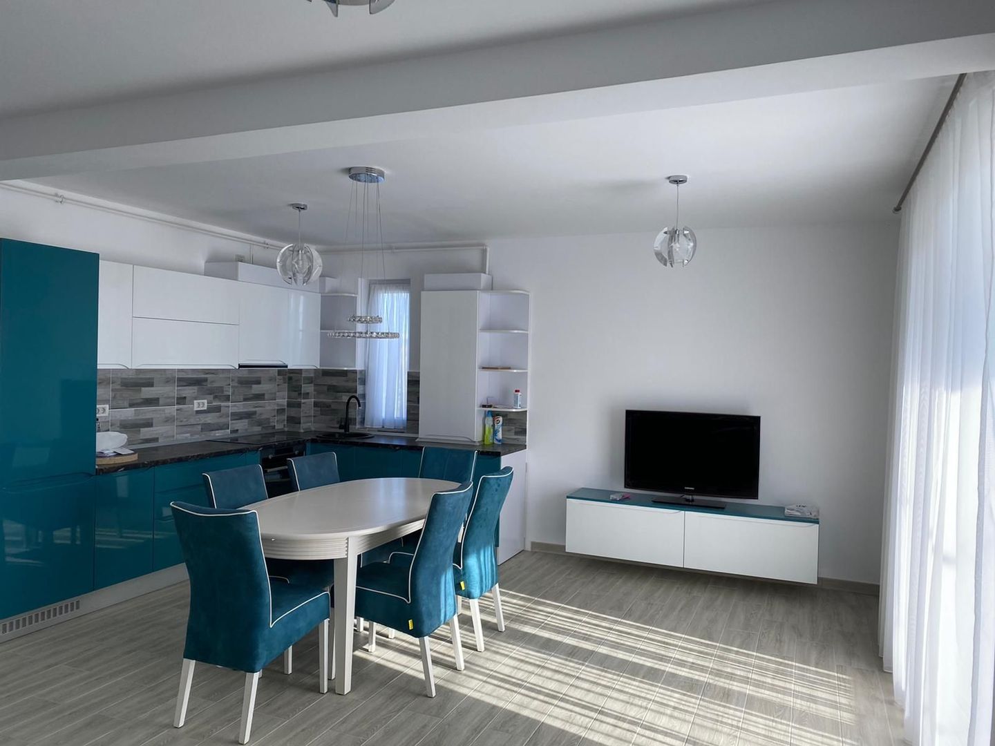 APARTAMENT DE INCHIRIAT INTRE TIMISOARA SI GIROC - Poză 2
