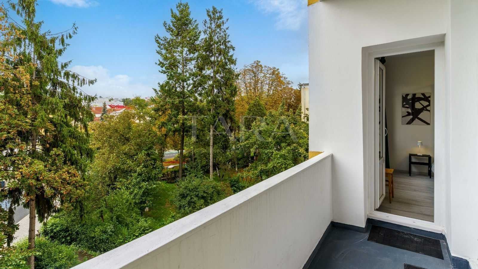 Apartament spațios în Centru, 3 dormitoare, parcare, Parcul Central. - Poză 8