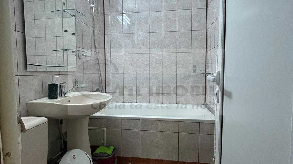 Apartament 3 camere zona Dacia 120.000 EURO - Poză 8