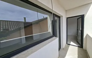 Apartament 2 camere 53 mp utili etaj 1 baie cu fereastra Selimbar - Poză 11