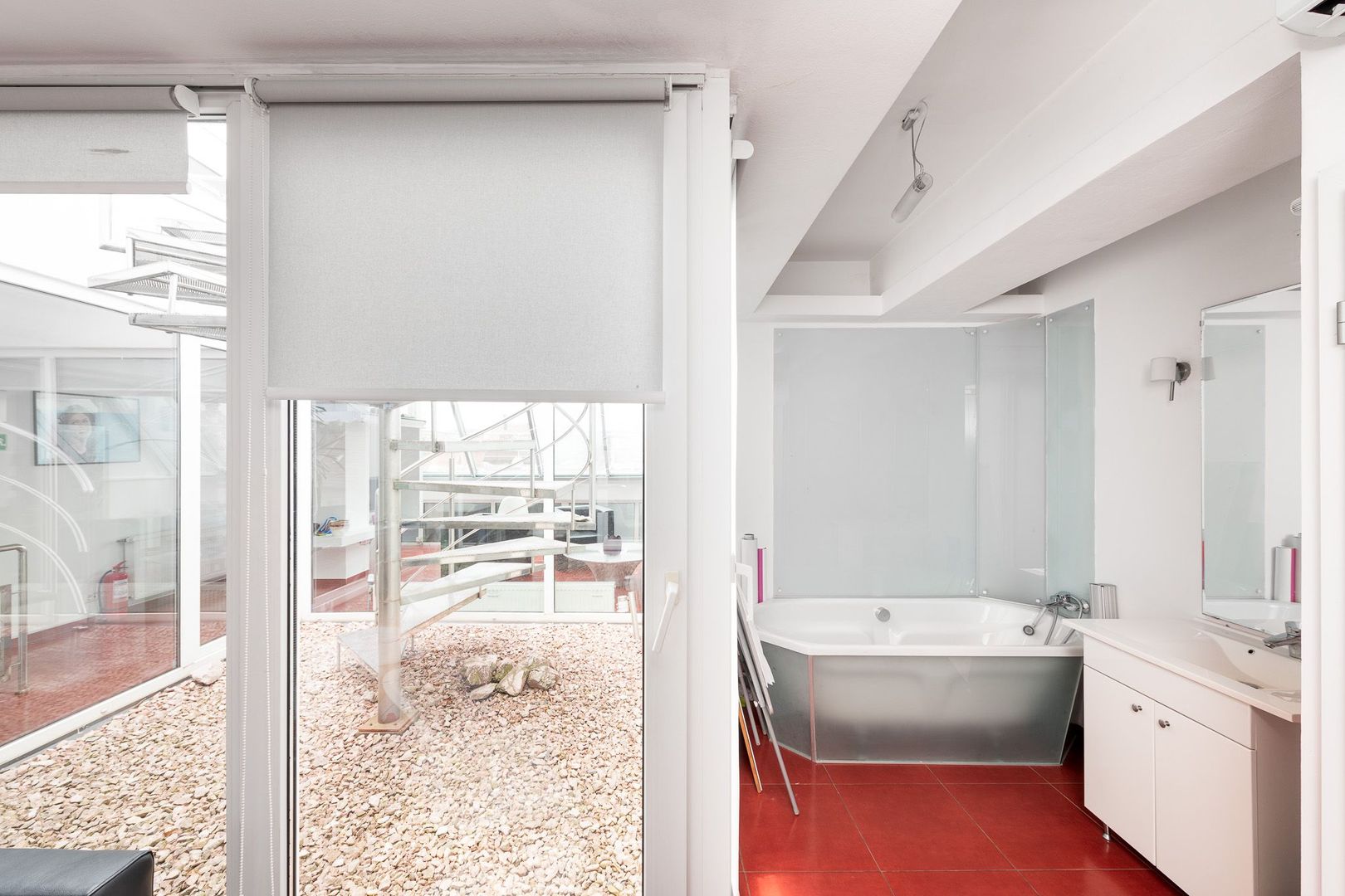 Spatiu de birouri - Poză 38