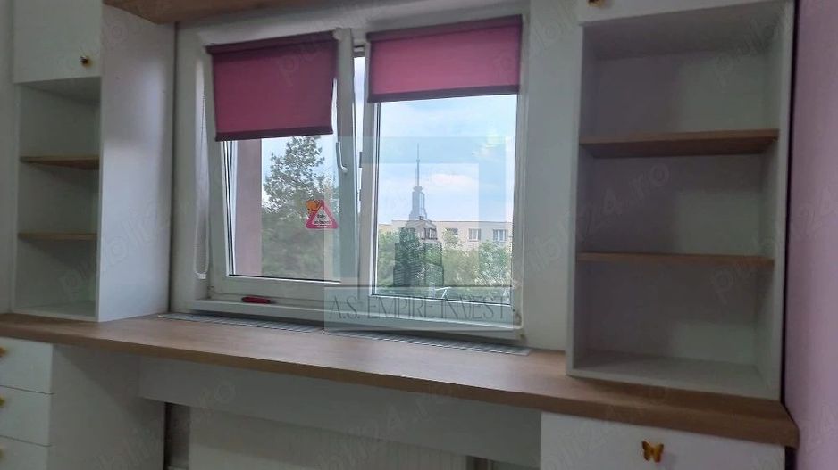 De vânzare apartament 3 camere/ zona Codrii Cosminului - Poză 2