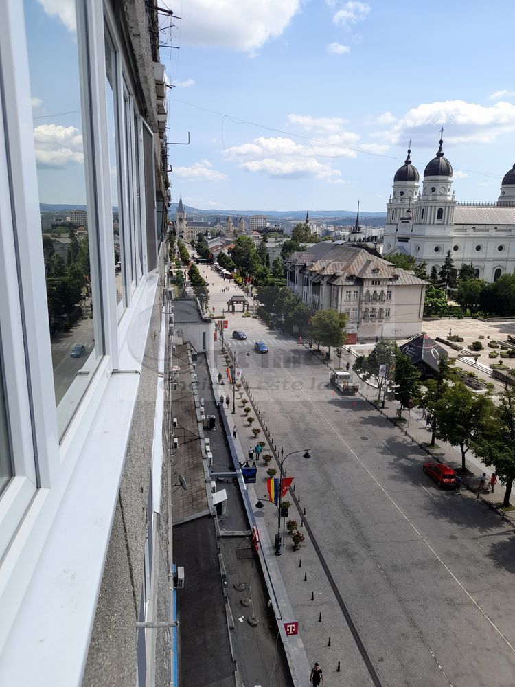 Apartament 2 Camere Decomandat – Bld. Ștefan cel Mare-550 EURO - Poză 1