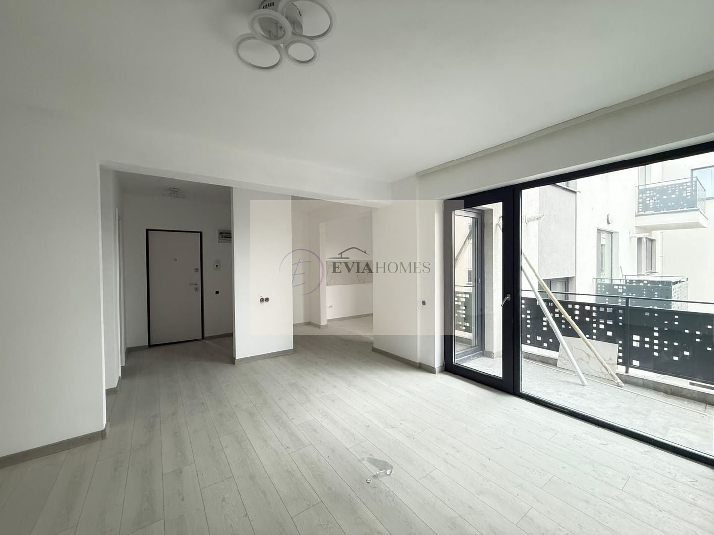 3 camere/2 băi/Parcare inclusă/Constructie premium - Poză 1