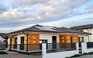 Casa 4 camere, 355 mp teren, gata de mutat, cartier Orizont - Poză 1