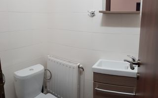 Apartament cu 4 camere, 75mp, Zona Semicentrala - Poză 10