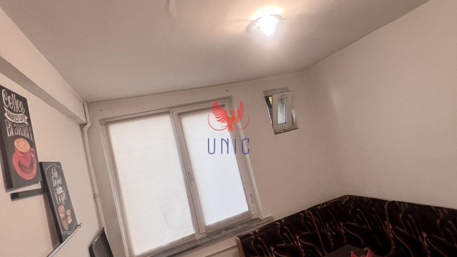 Decomandat, stradal, Calea Bucuresti etaj 1 - Poză 77