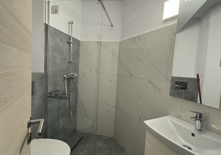 Apartament de inchiriat cu 4 camere, 90mpu, etaj 2, Centru, Alba Iulia - Poză 7