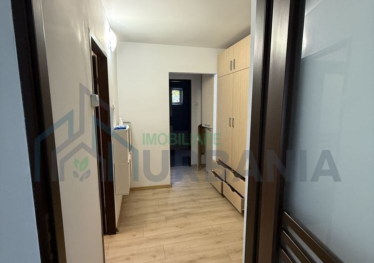 Apartament cu două camere de închiriat, decomandat, parter, Nicolina 2, Iași - Poză 2