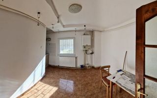 Apartament cu 4 camere, 95 mp utili, pretabil birou, cu garaj, in zona Girocului - Poză 2