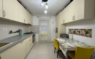 Apartament cu 3 camere de vanzare - 2 balcoane - zona Bucovinei - Poză 8