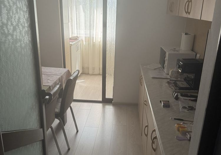 Apartament 2 dec MIcro 39 C, 2 balcoane - Poză 2