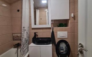 Apartament Micro 14 complet renovat - Poză 4