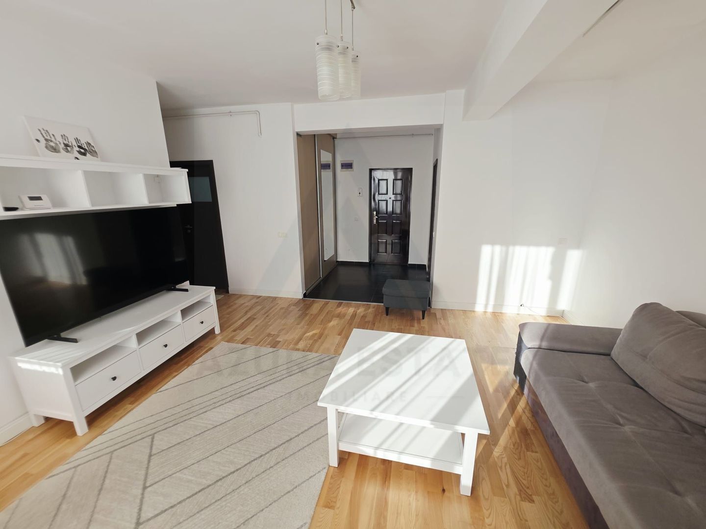 Apartament 3 camere etaj 2 78 mp utili balcon si parcare Turnisor - Poză 4