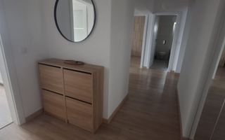 Ultracentral – Apartament 3 Camere Decomandat "La Cheie", Renovat 2025 - Poză 7