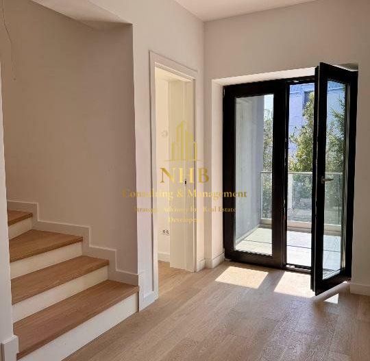 Vila de vanzare 8 camere , Zona Herestrau - Poză 11