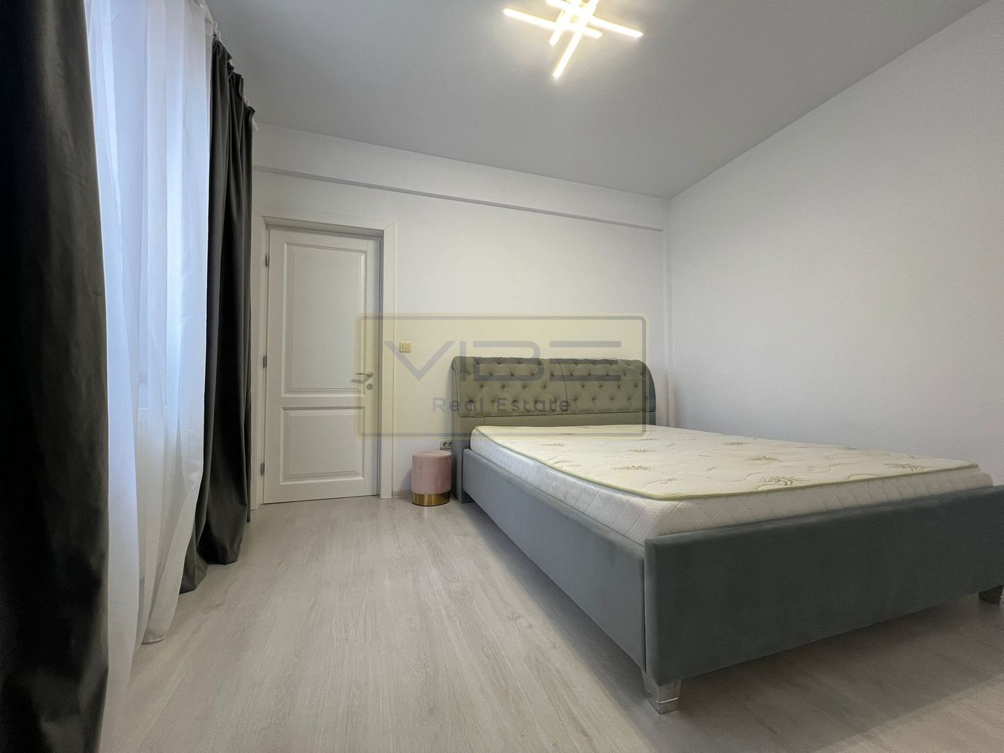 Apartament 2 camere mobilat/intabulat  Galata -  1km Belvedere - Poză 11