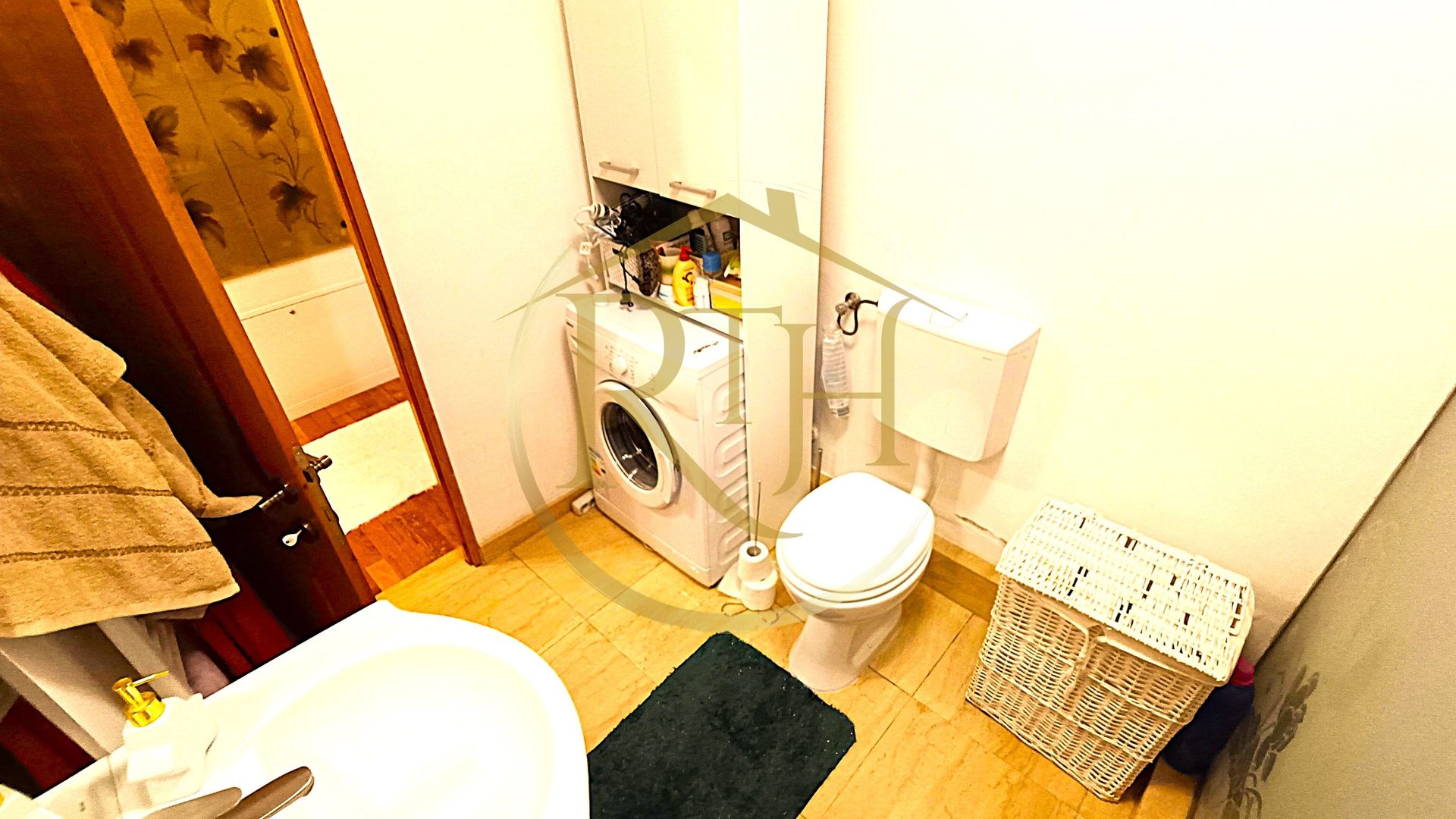 Vand vila  5 camere construita cu materiale premium in Giroc, pret 185000 euro - Poză 17